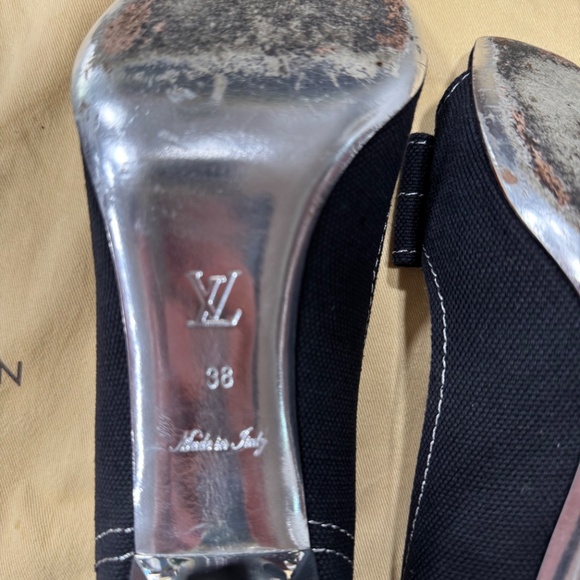 Louis Vuitton Black Canvas "That's LOVE Pump" - Picture 7 of 8